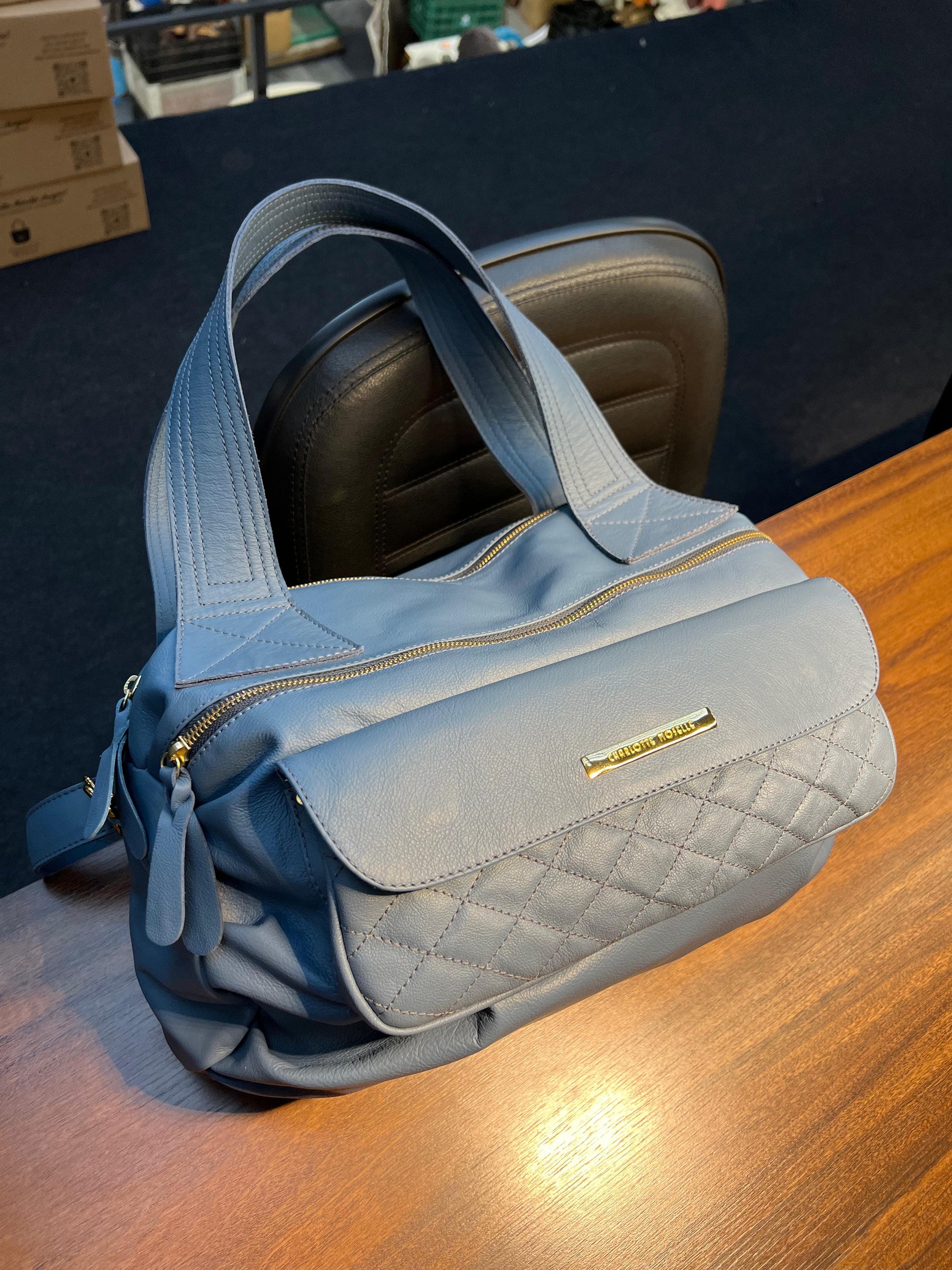 Bolsa BAHAMAS em couro legítimo