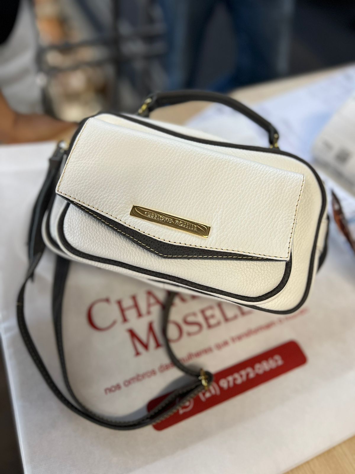 Bolsa MÔNACO em couro legítimo