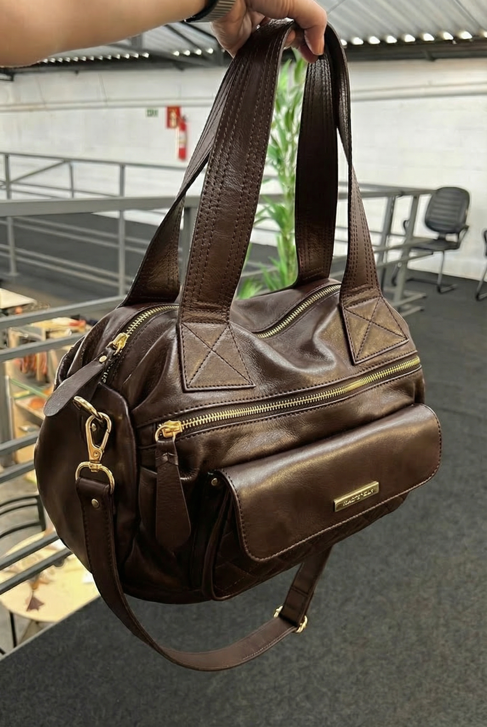 Bolsa BAHAMAS em couro legítimo