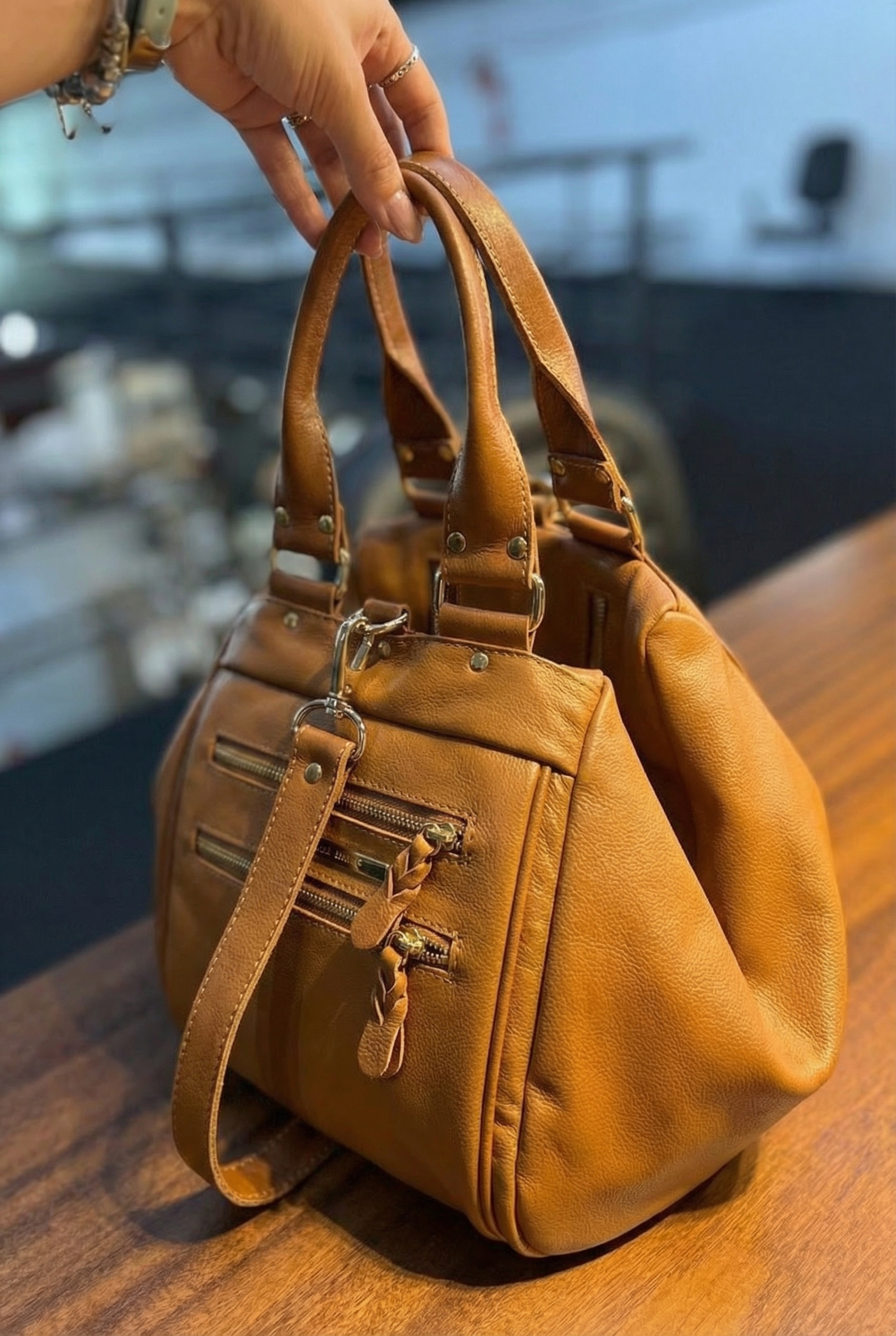 Bolsa NOVA YORK em couro legítimo