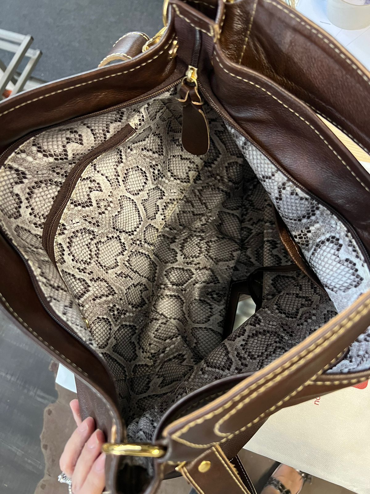 Bolsa TAILÂNDIA em couro legítimo