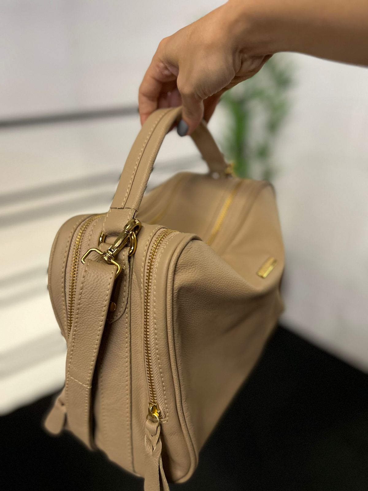 Bolsa NÁPOLI em couro legítimo