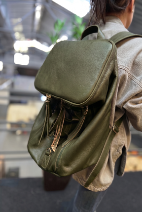 Mala/Mochila ATLAS em couro legítimo