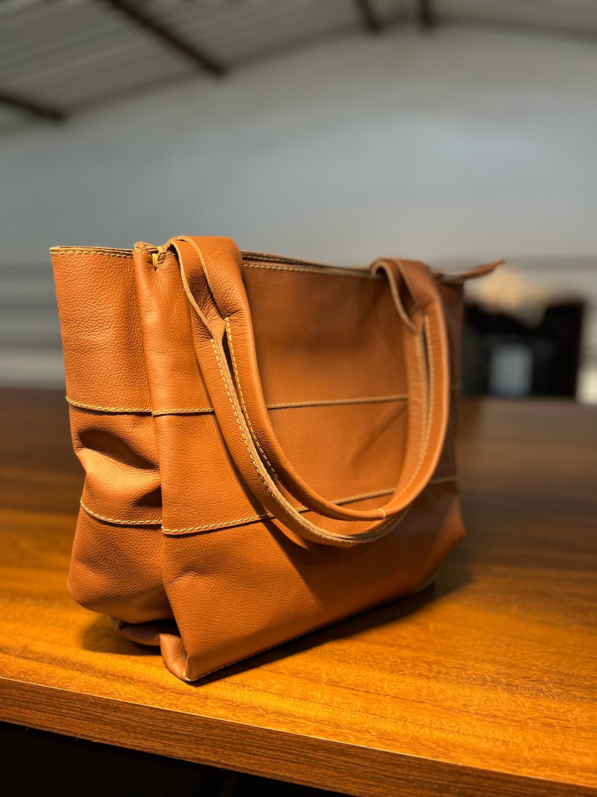 Bolsa FLORENZA em couro legítimo