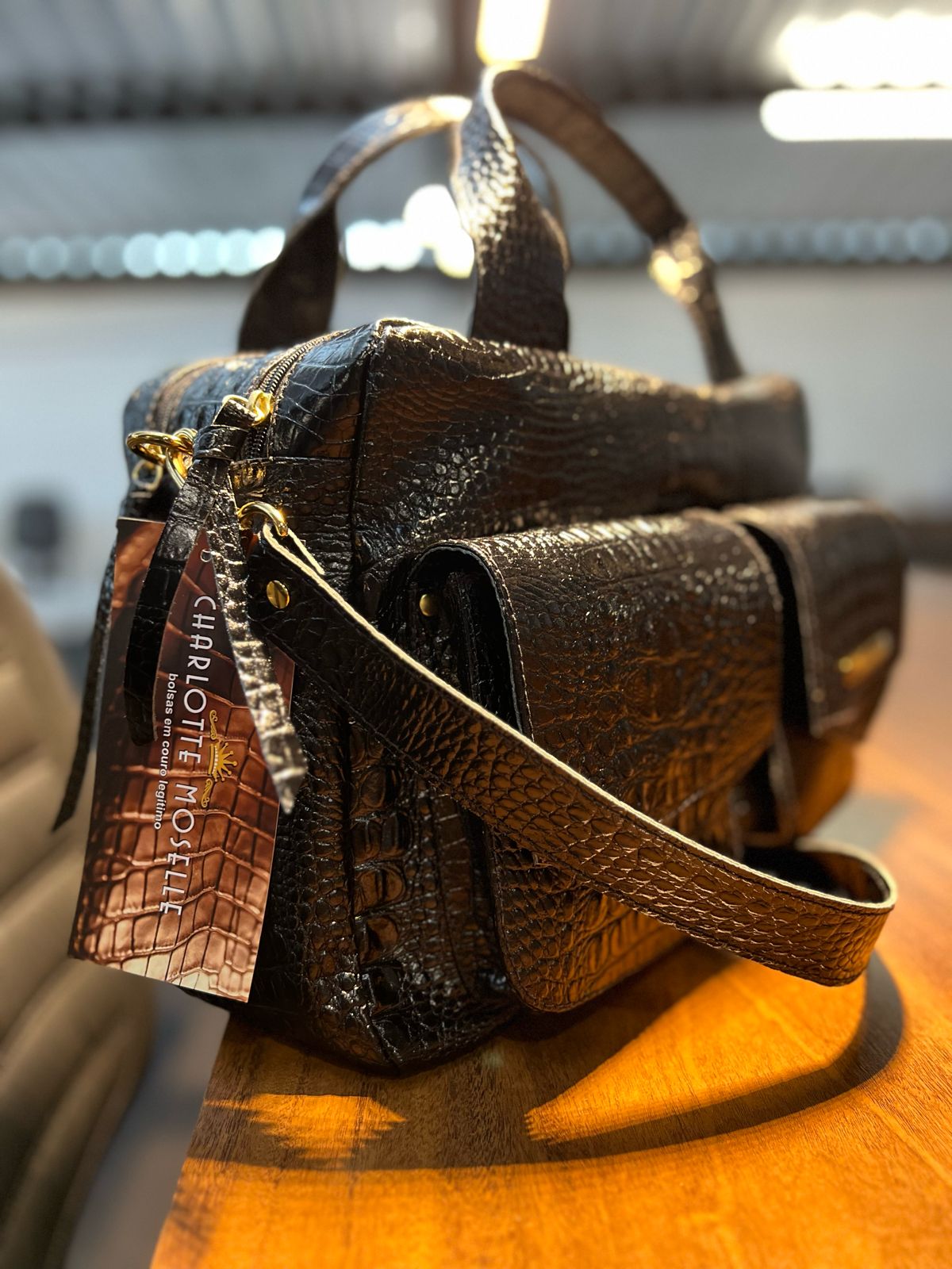 Bolsa COPENHAGEN em couro legítimo