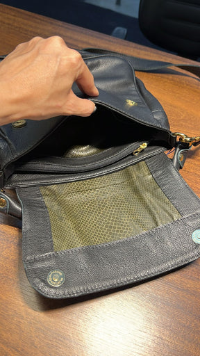 Bolsa INGLESA em couro legítimo