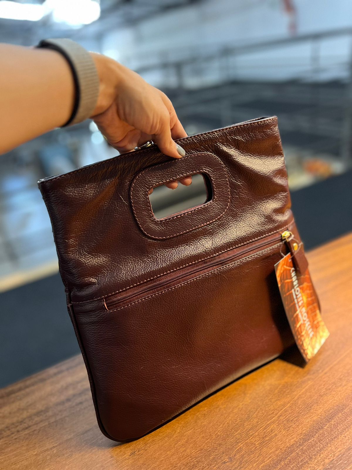 Bolsa Clutch OXFORD em couro legítimo