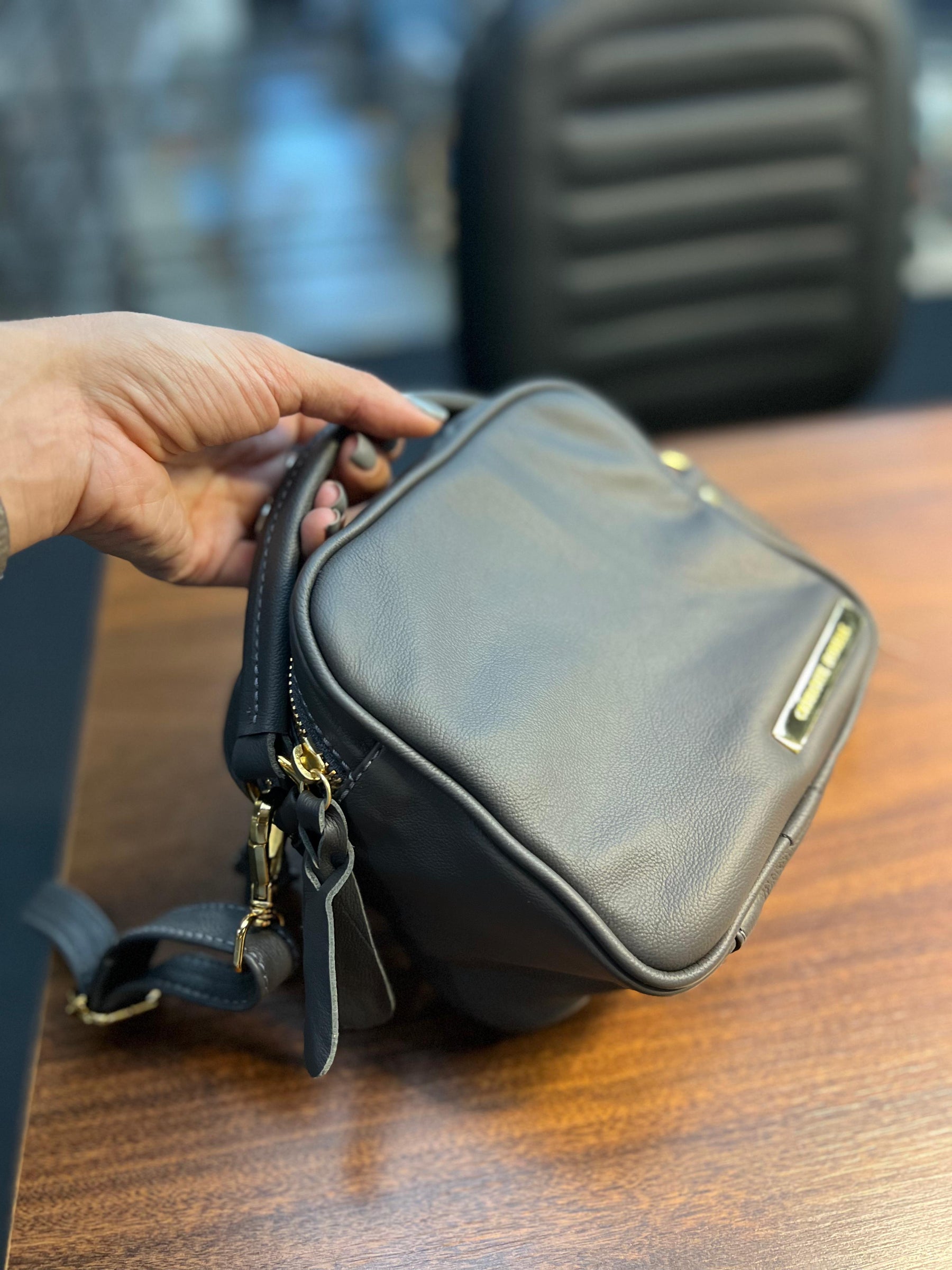 Bolsa CANCUN em couro legítimo