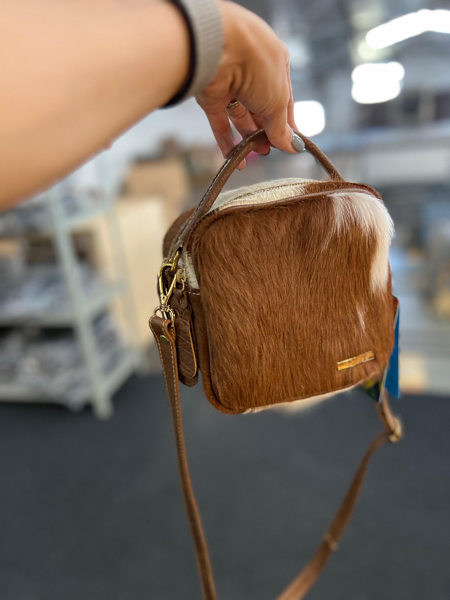 Bolsa CANCUN em couro legítimo