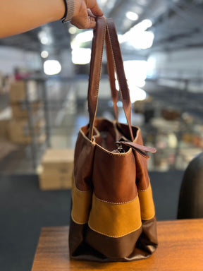 Bolsa FLORENZA em couro legítimo