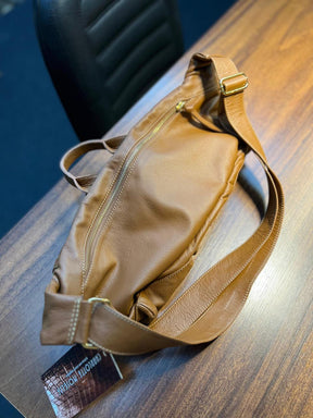LANÇAMENTO! Bolsa MAX POCHETE ARPOADOR em couro legítimo