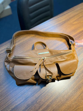 LANÇAMENTO! Bolsa MAX POCHETE ARPOADOR em couro legítimo