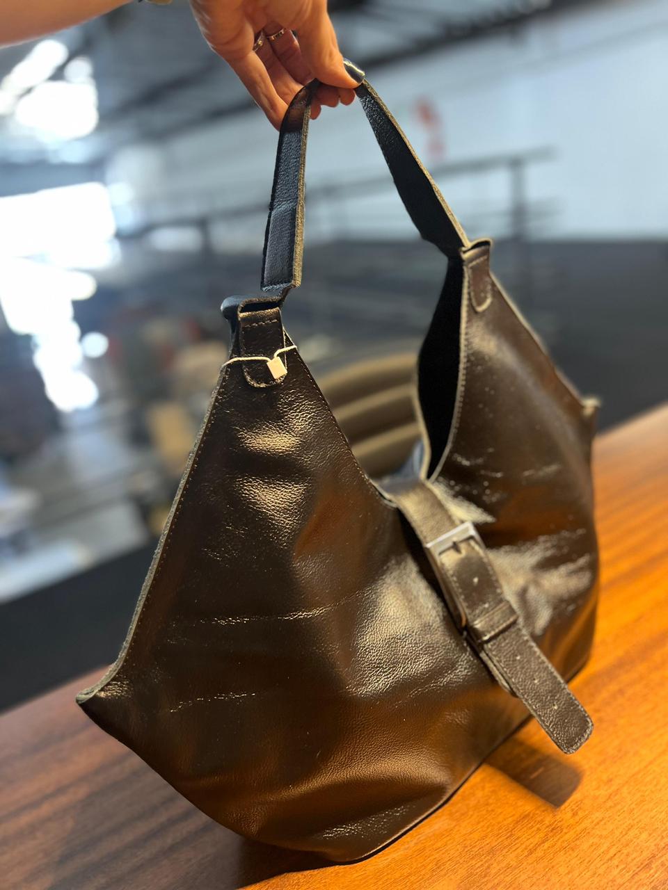 Lançamento! Bolsa CAPRI em couro legítimo