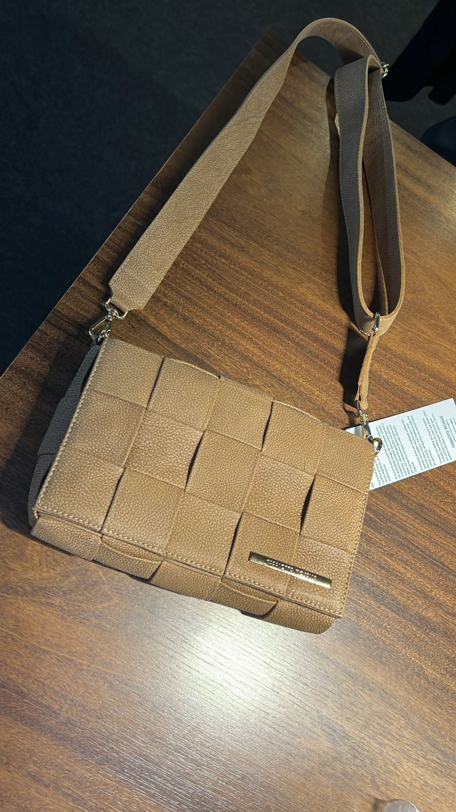 Bolsa BARILOCHE em couro legítimo