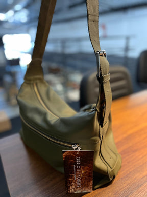 Bolsa LOS ANGELES em couro legítimo