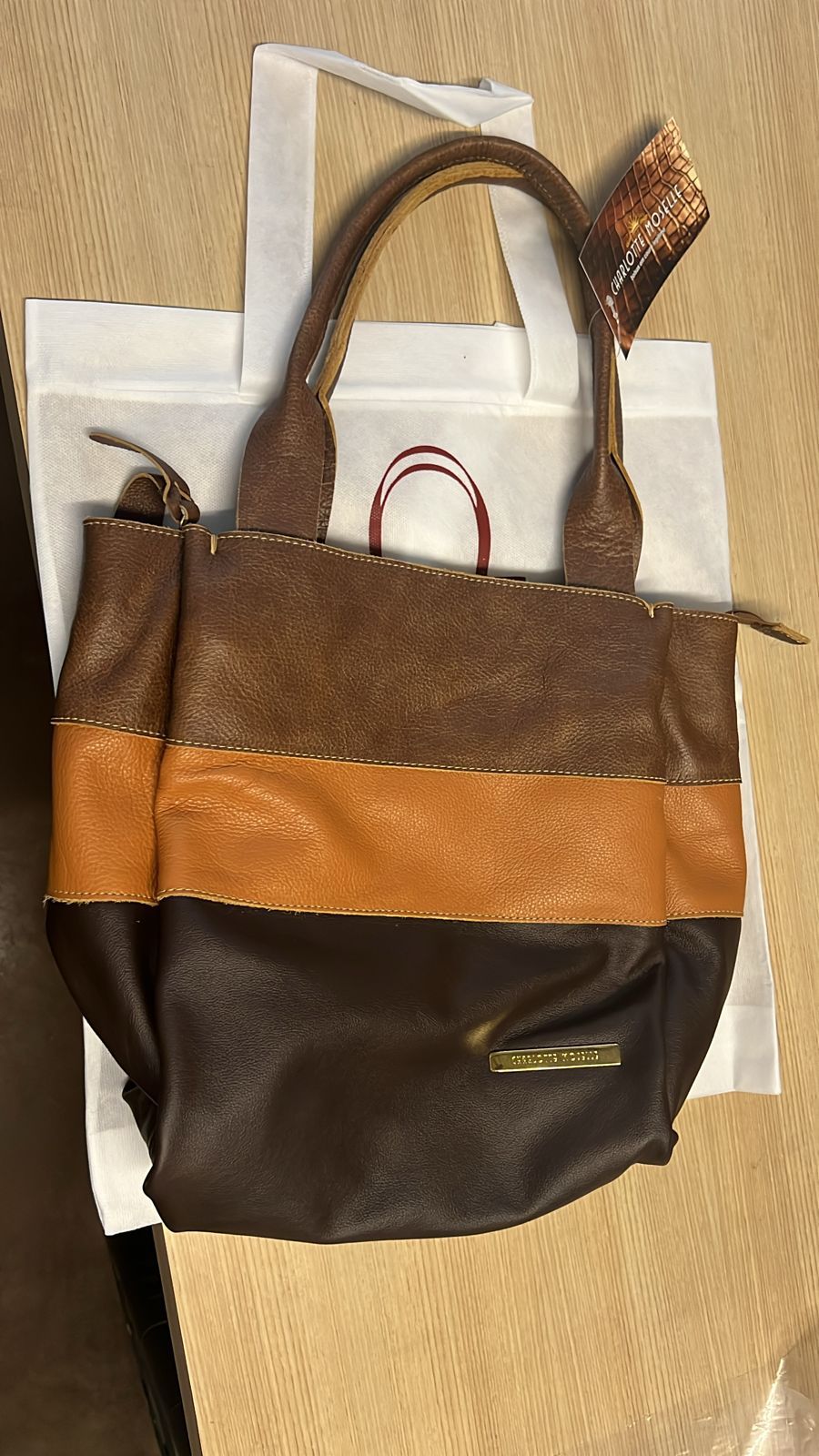 Bolsa FLORENZA em couro legítimo