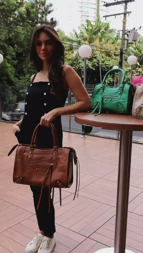 Bolsa SPALLA (inspiração Balenciagga) em couro legítimo