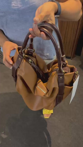 Bolsa HAIA em couro legítimo