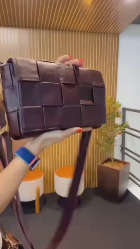 Bolsa BARILOCHE em couro legítimo