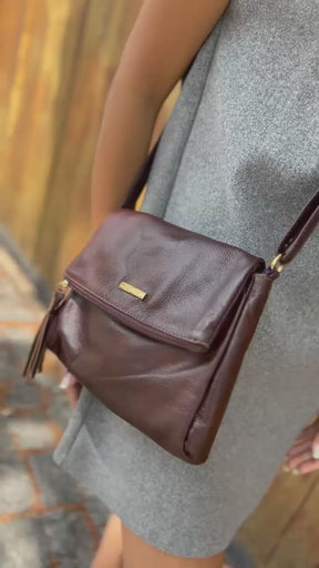 Bolsa ATENAS em couro legítimo