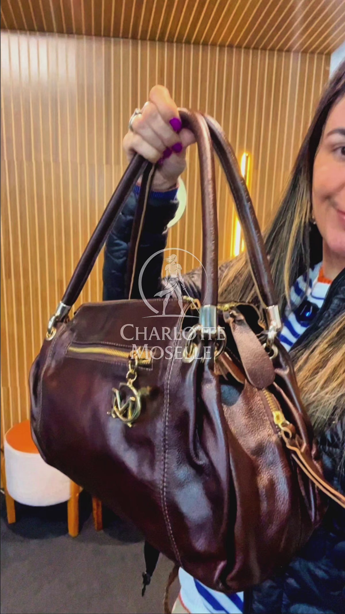 Bolsa PARIS em couro legítimo