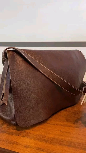 Bolsa CARTEIRO LIVERPOOL em couro legítimo