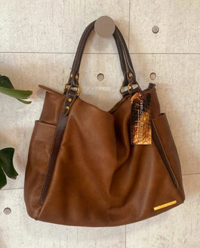 Bolsa AMSTERDÃ em couro legítimo