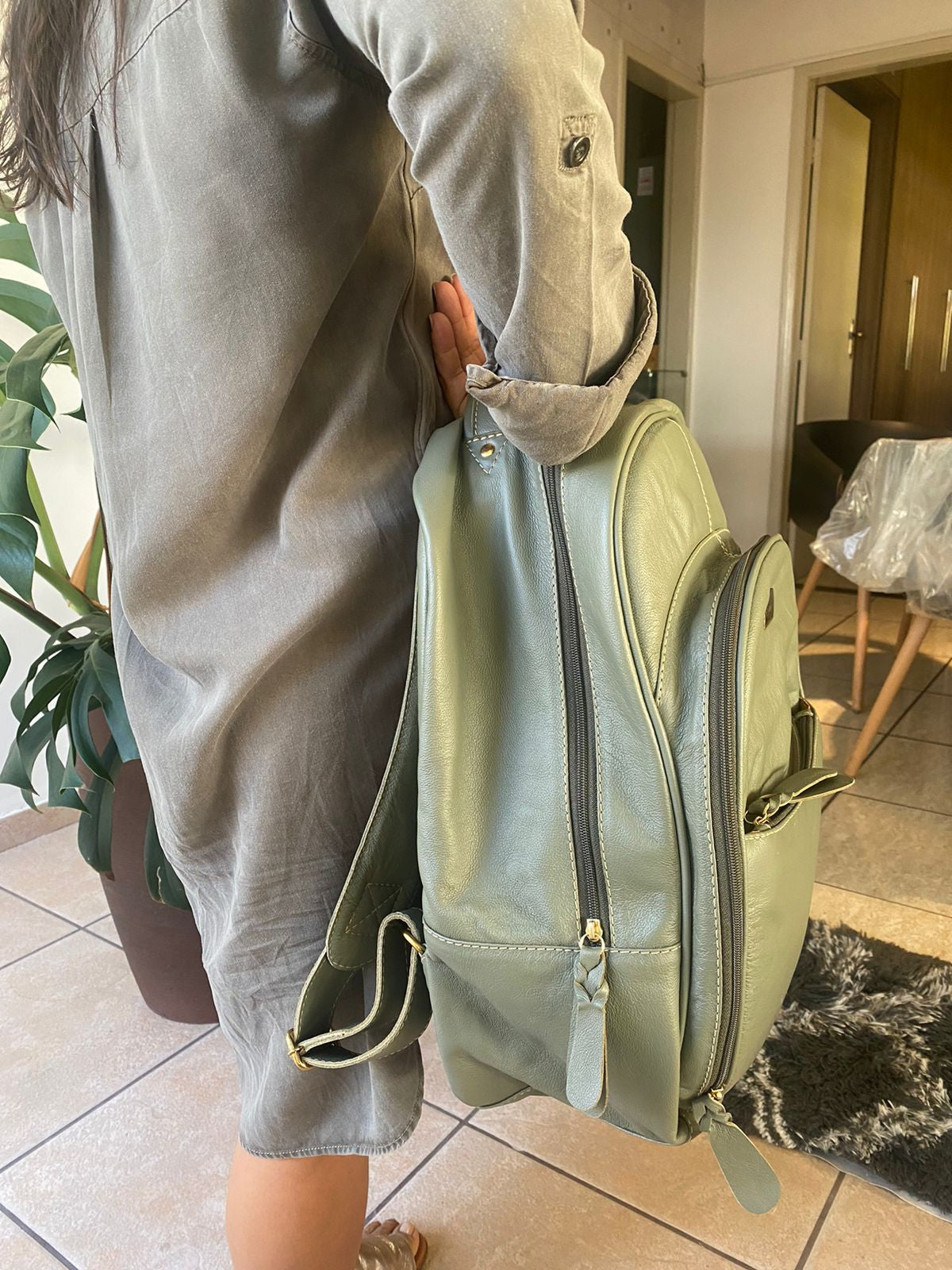 Mochila CANADÁ em couro legítimo