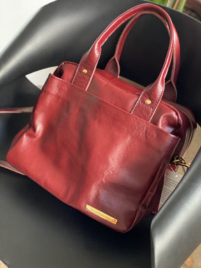 Bolsa BUENOS AIRES em couro legítimo
