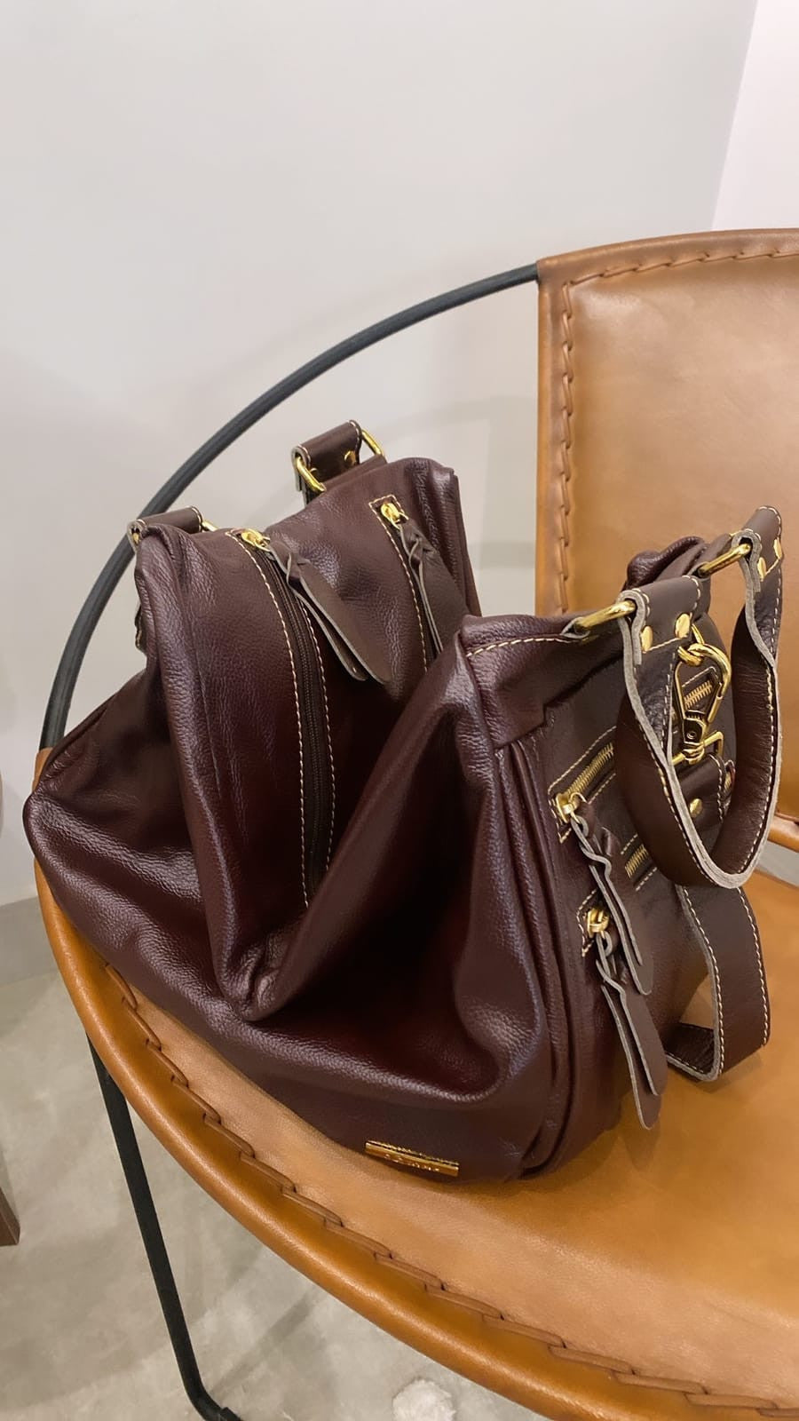 Bolsa NOVA YORK em couro legítimo