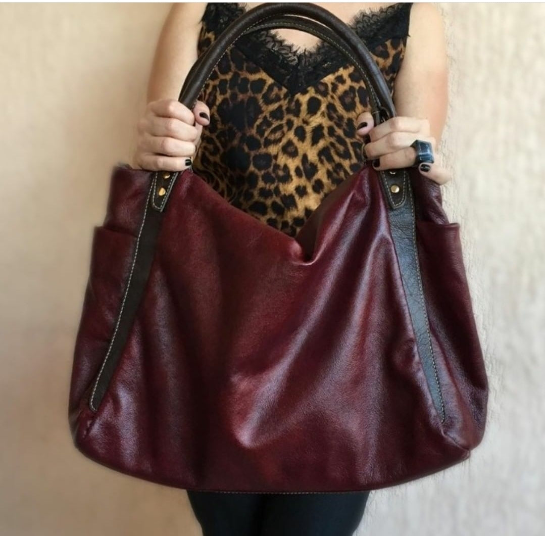 Bolsa AMSTERDÃ em couro legítimo