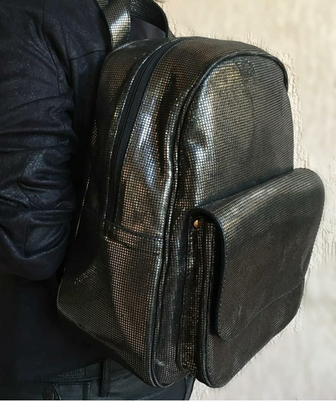 Mochila MONTREAL em couro legítimo