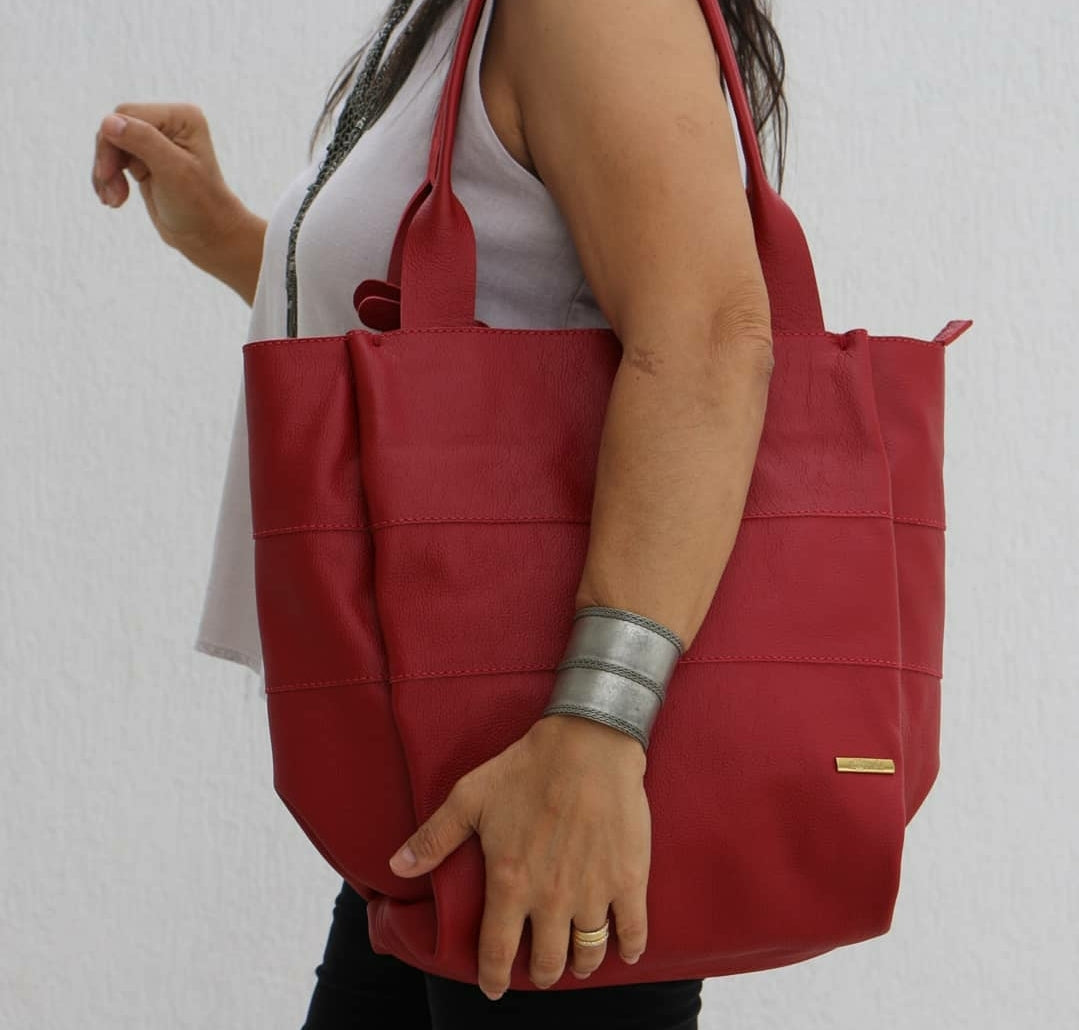 Bolsa FLORENZA em couro legítimo