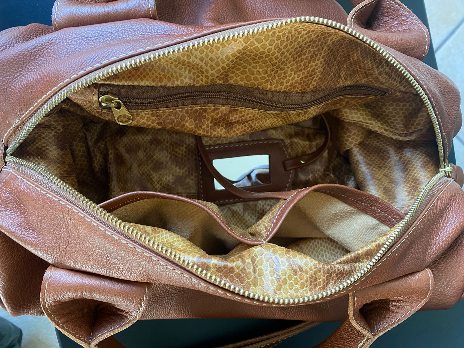 Bolsa BÉRGAMO em couro legítimo