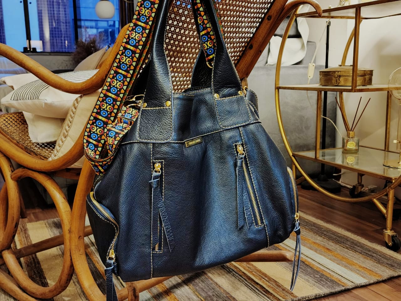 Bolsa MONTEVIDÉO em couro legítimo