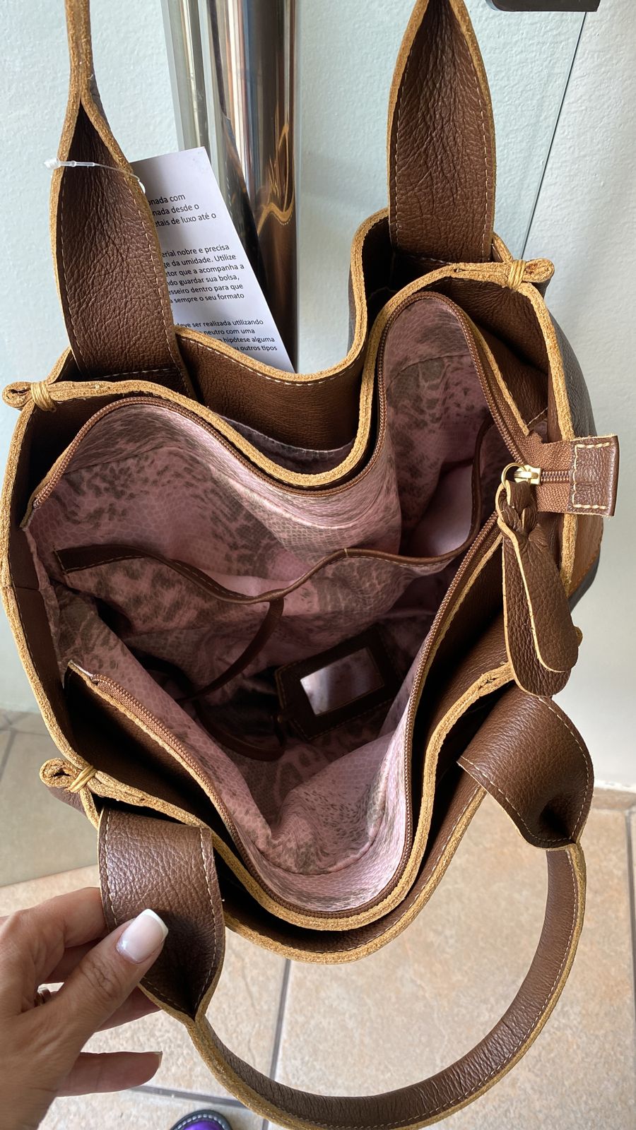 Bolsa FLORENZA em couro legítimo