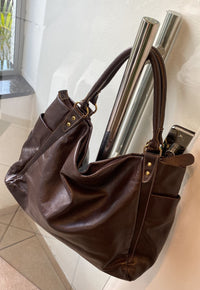Bolsa AMSTERDÃ em couro legítimo