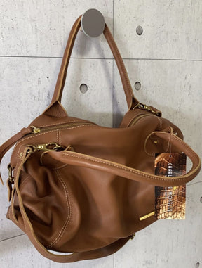 Bolsa ITÁLIA em couro legítimo