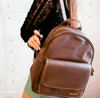 Mochila MONTREAL em couro legítimo