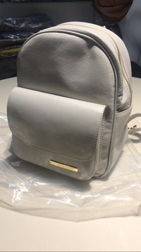 Mochila MONTREAL em couro legítimo