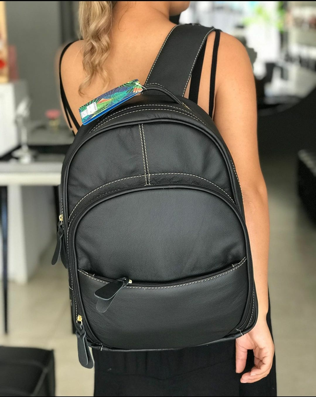 Mochila CANADÁ em couro legítimo