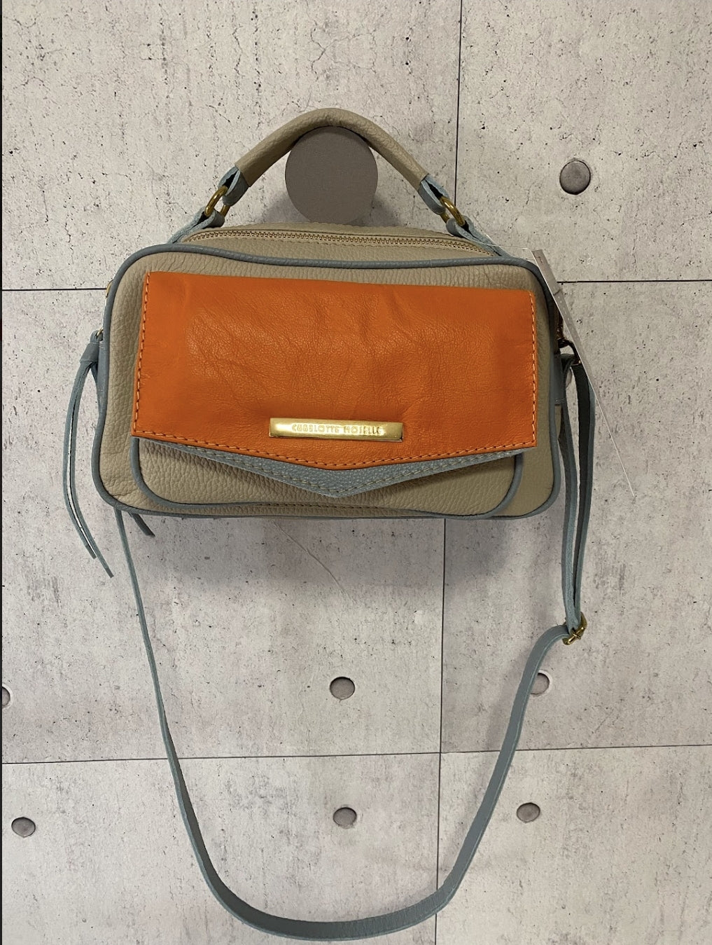 Bolsa MÔNACO em couro legítimo