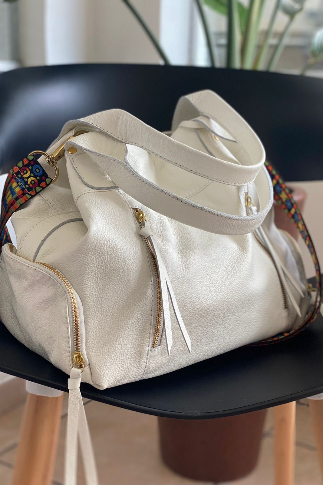 Bolsa MONTEVIDÉO em couro legítimo