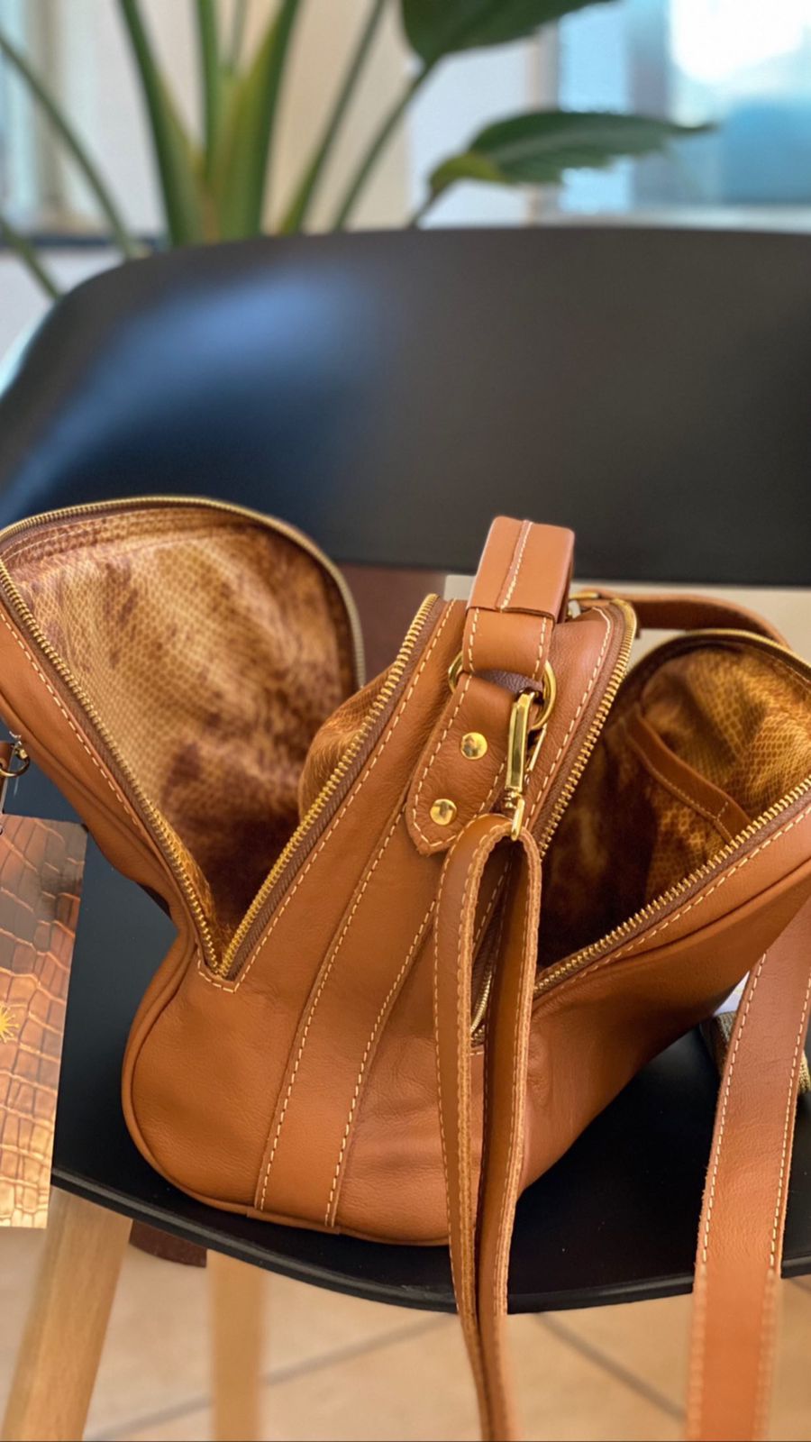 Bolsa NÁPOLI em couro legítimo