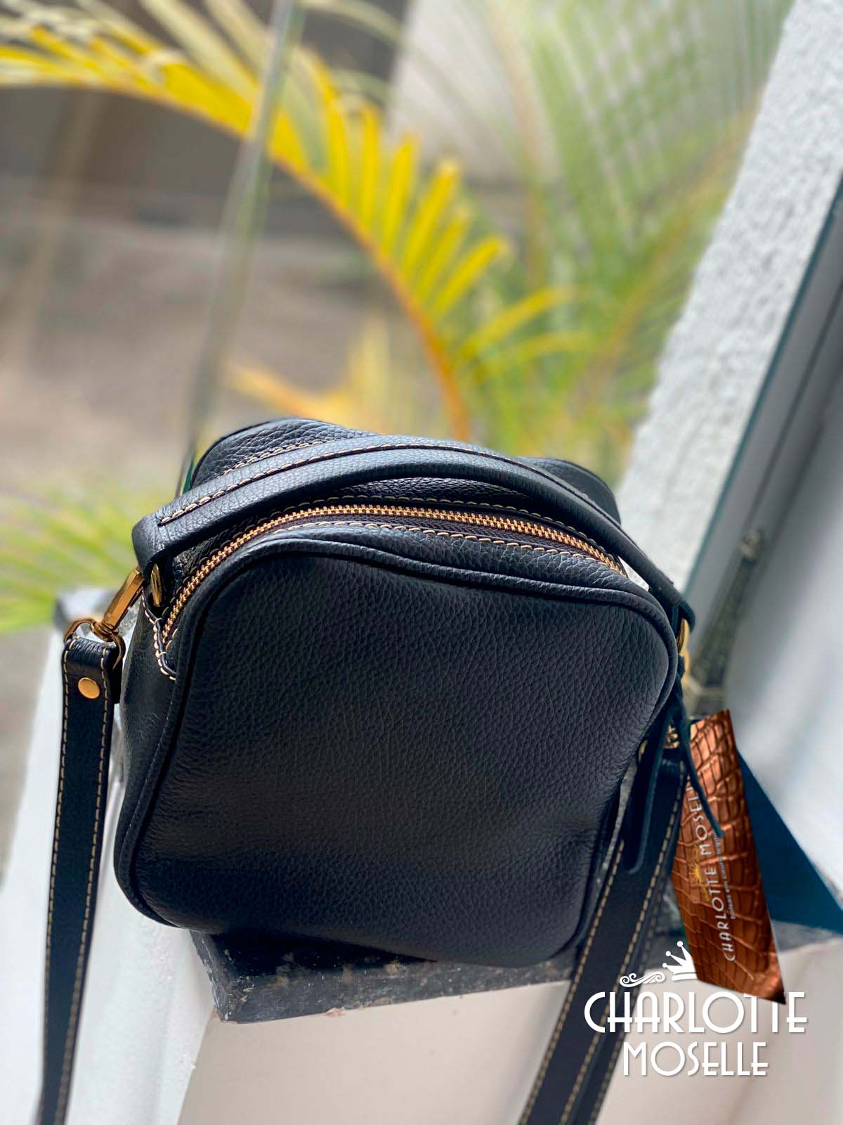 Bolsa CANCUN em couro legítimo